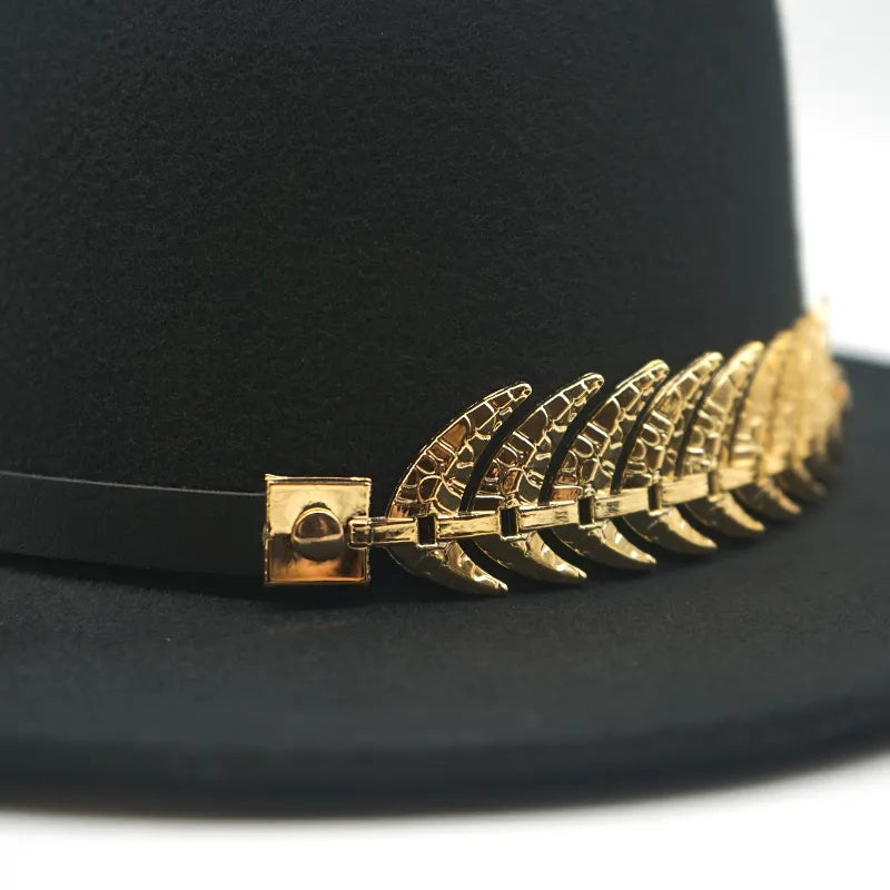 Round Hat with gold leaf band